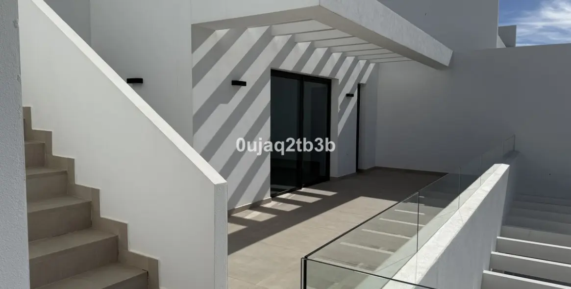 Venta de ático en Estepona 12