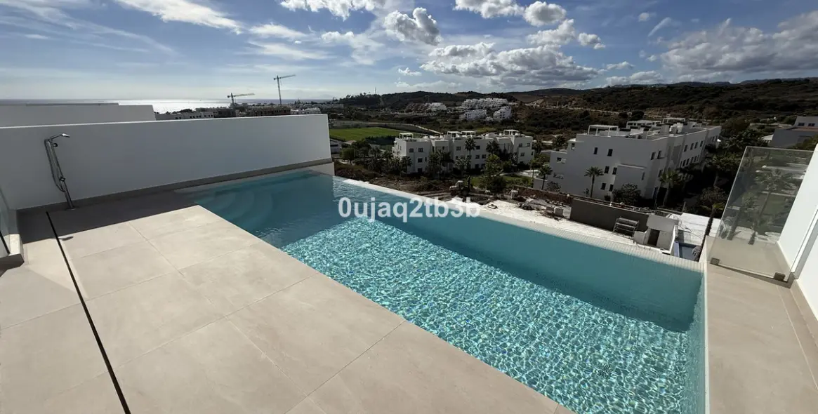 Venta de ático en Estepona 14