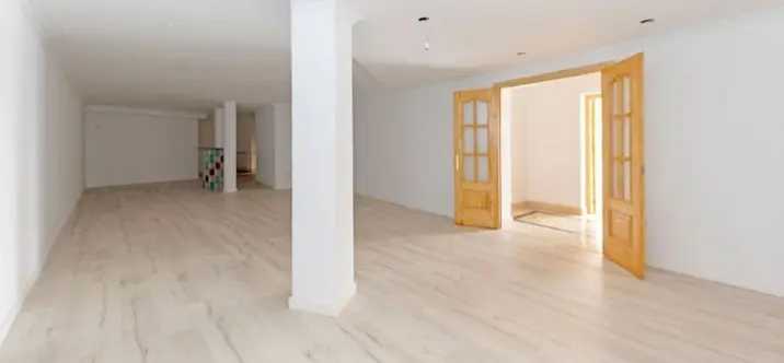 Продажа  отдельно стоящей виллы в Los Almendros 3