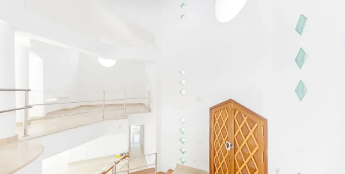 Venta de villa independiente en Los Almendros 24