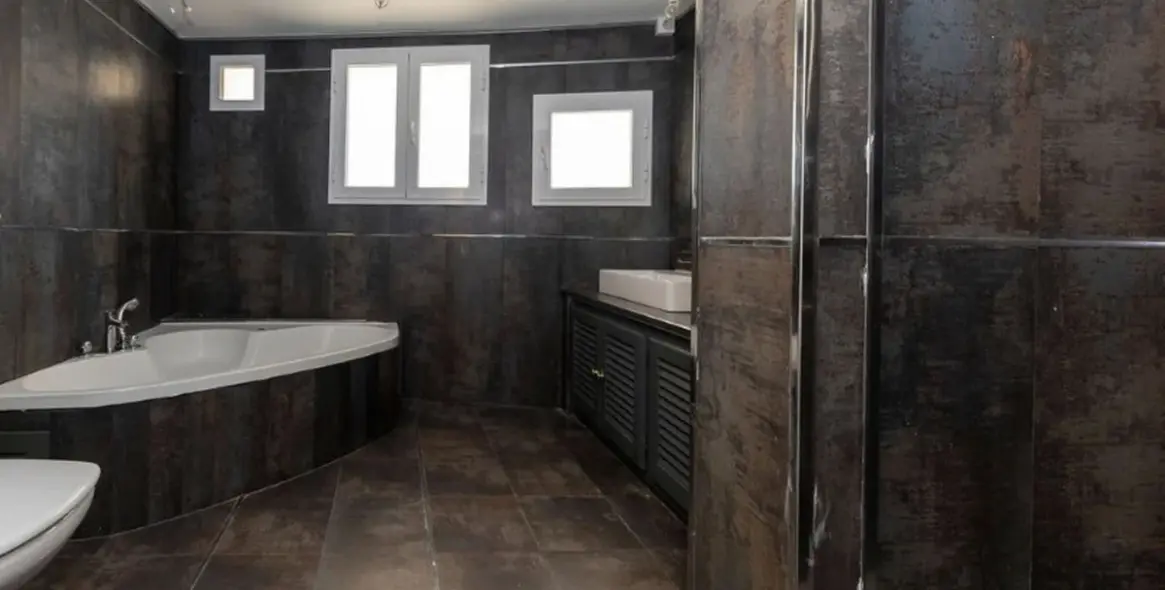 Venta de villa independiente en Los Almendros 56