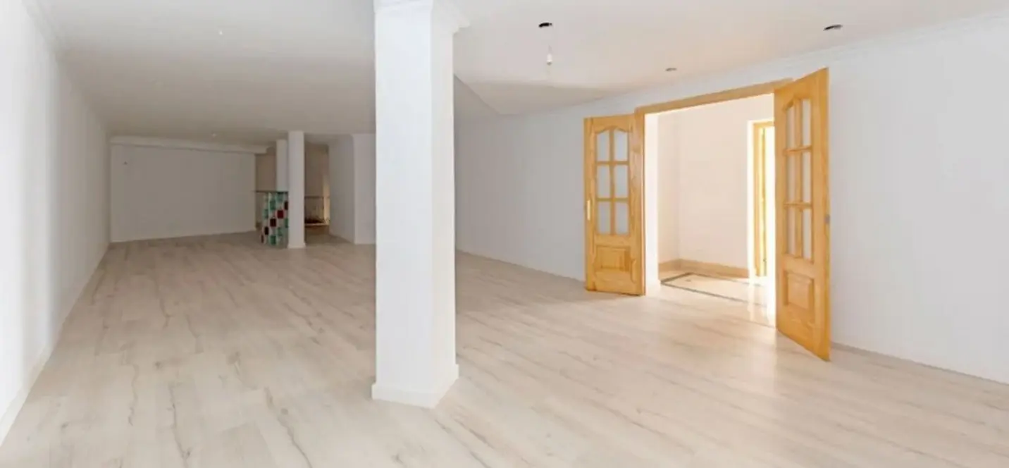 Venta de villa independiente en Los Almendros 3