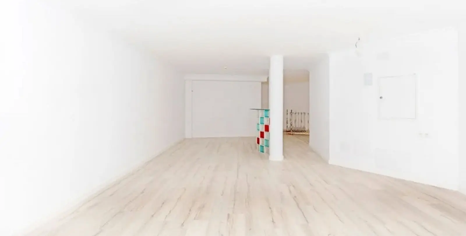 Venta de villa independiente en Los Almendros 13