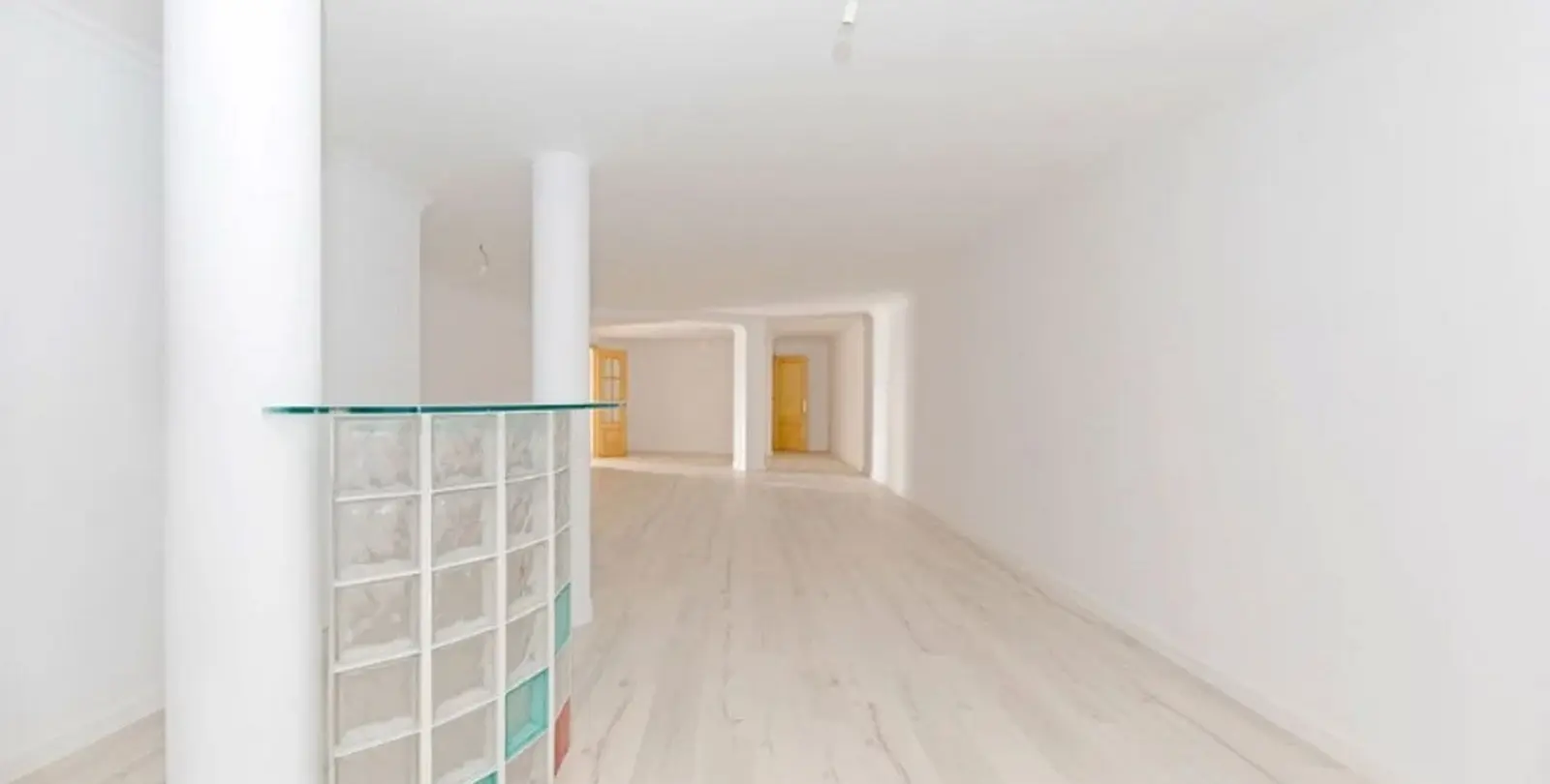 Venta de villa independiente en Los Almendros 14