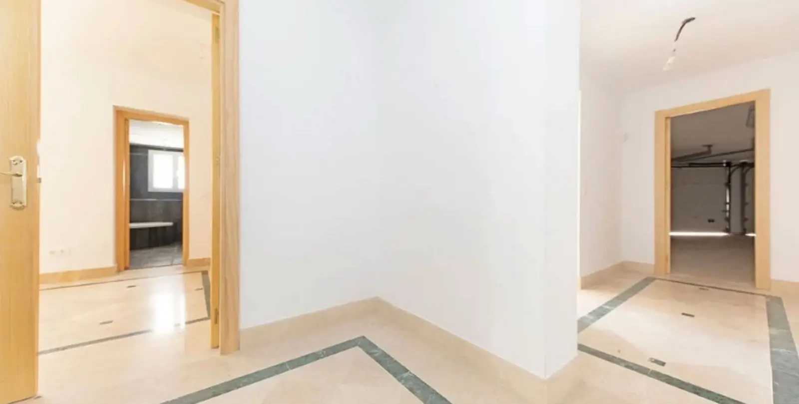 Venta de villa independiente en Los Almendros 41