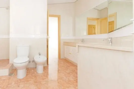 Image 49 thumb