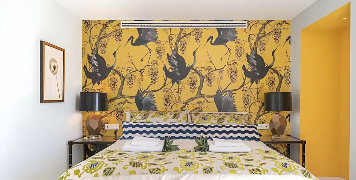 Sale of detached villa in El Paraiso 21