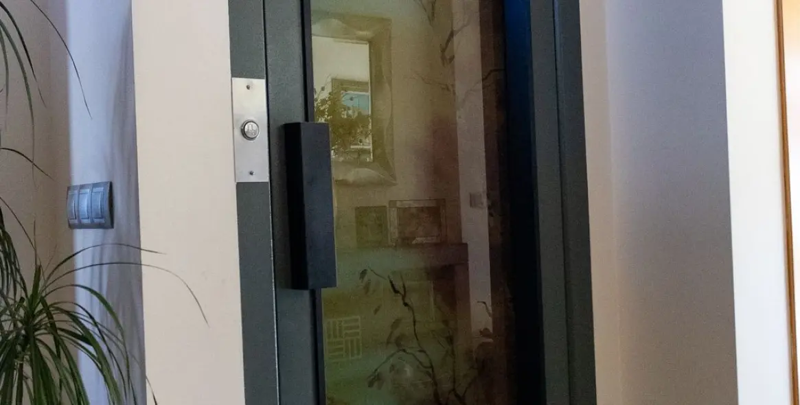 Sale of detached villa in Playamar 23