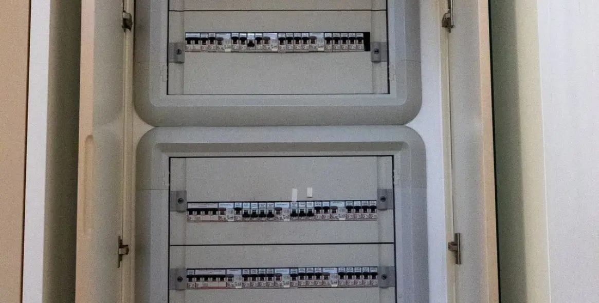 Sale of detached villa in Playamar 24