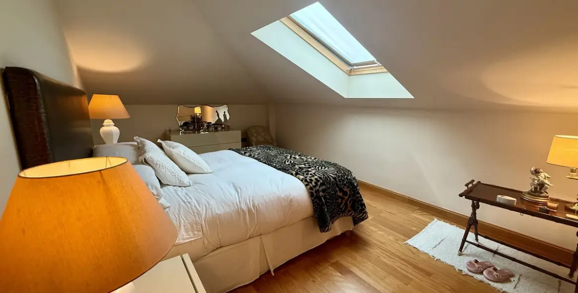 Sale of detached villa in Playamar 42