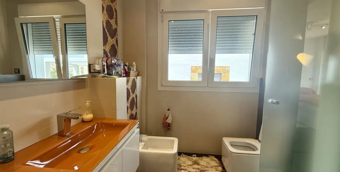 Sale of detached villa in Playamar 71