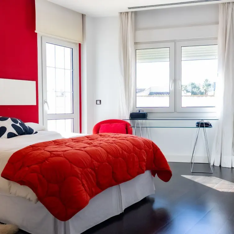 Sale of detached villa in Playamar