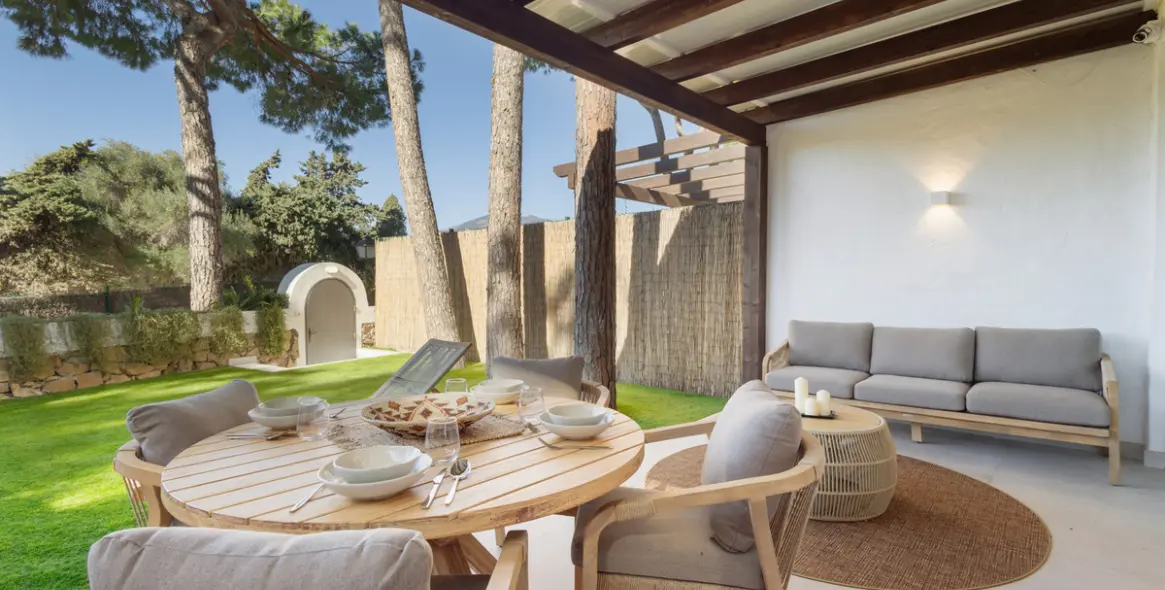 Alquiler a corto plazo de apartamento en planta baja en Nueva Andalucía 3