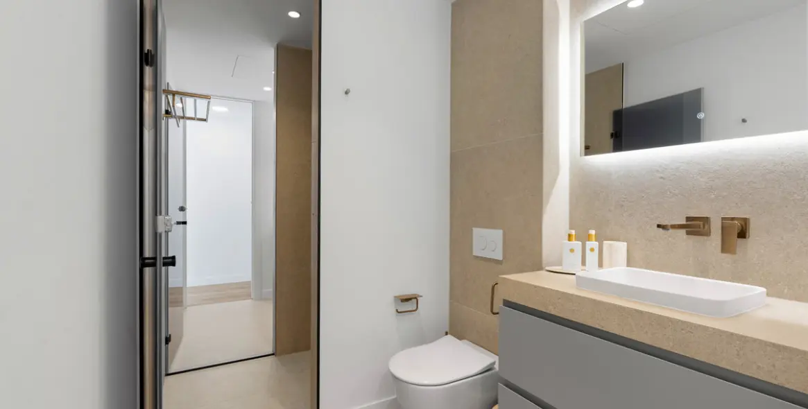 Продажа  отдельно стоящей виллы в Nueva Andalucía 20