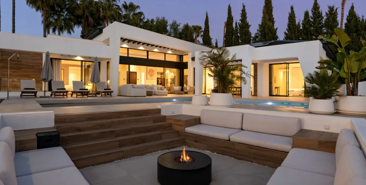 Sale of detached villa in Nueva Andalucía 27