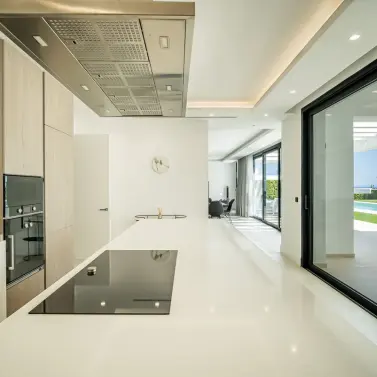 Продажа  отдельно стоящей виллы в Los Flamingos