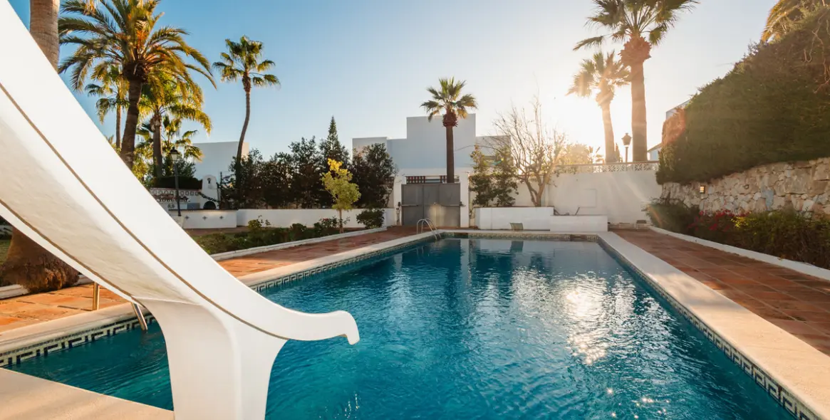 Long-term rent of detached villa in Las Chapas 10