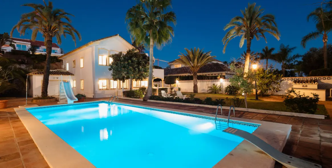 Short-term rent of detached villa in Las Chapas 13