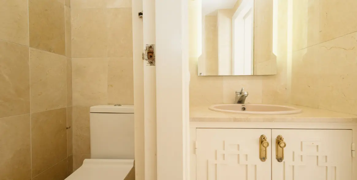 Short-term rent of detached villa in Las Chapas 33