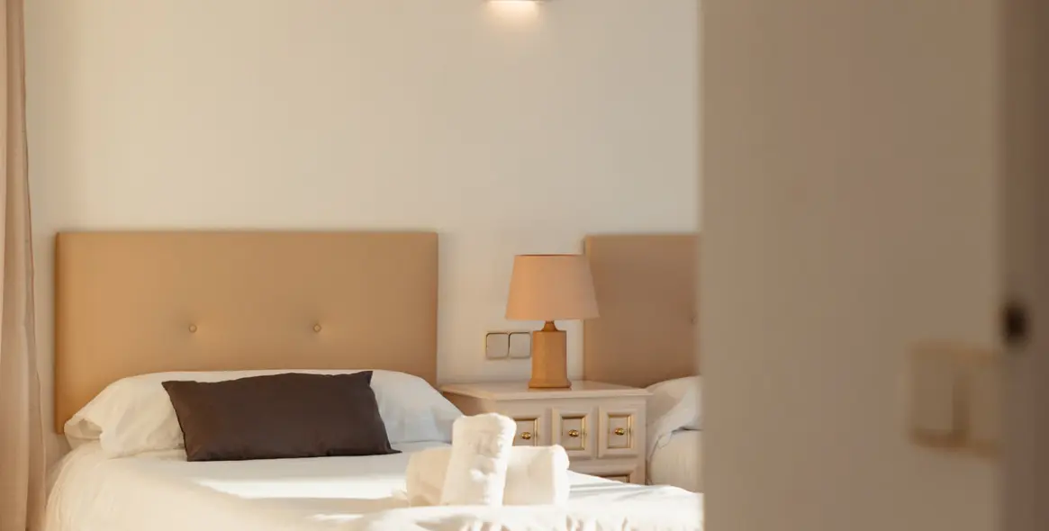 Short-term rent of detached villa in Las Chapas 44