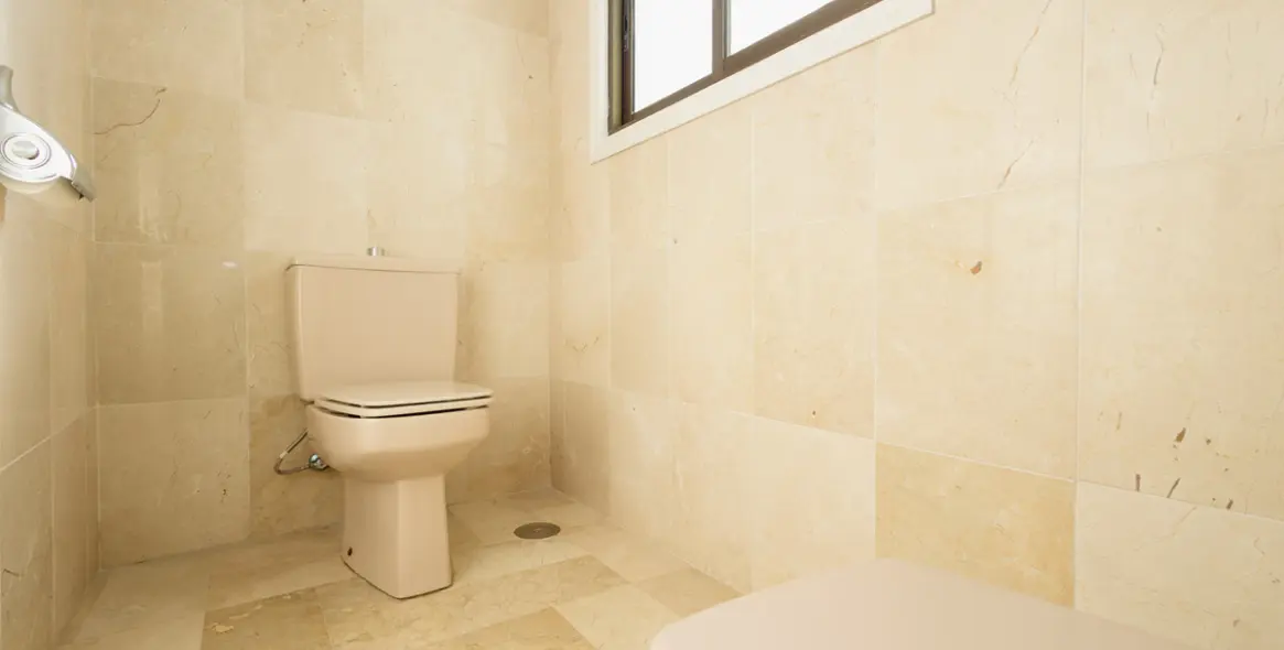 Short-term rent of detached villa in Las Chapas 81