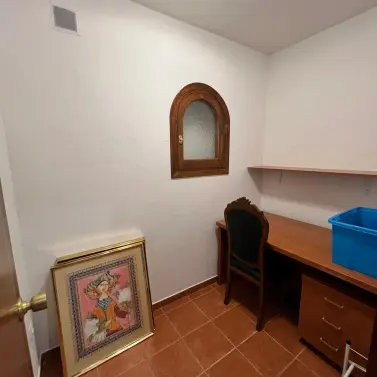 Alquiler a largo plazo de villa independiente en Sierrezuela