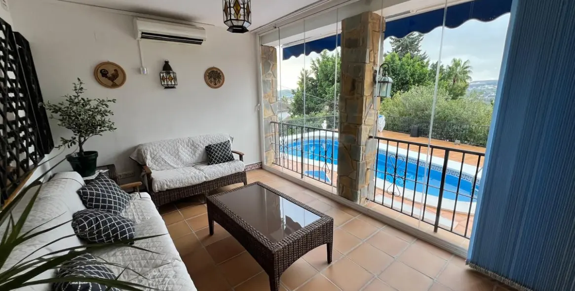 Long-term rent of detached villa in Sierrezuela 16