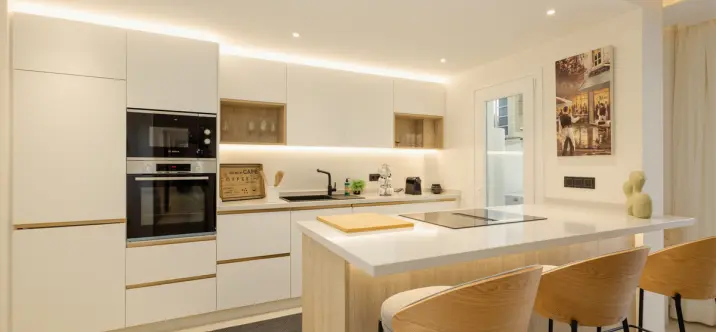 Alquiler a corto plazo de apartamento en planta baja en Nueva Andalucía 2