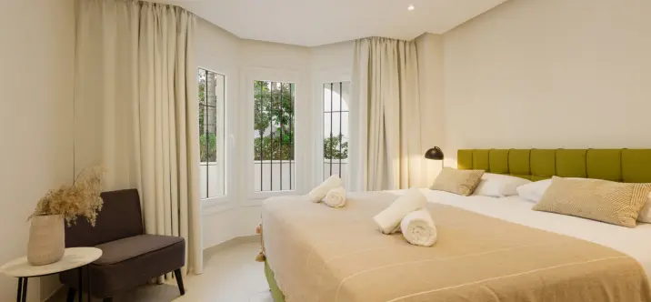 Alquiler a corto plazo de apartamento en planta baja en Nueva Andalucía 3