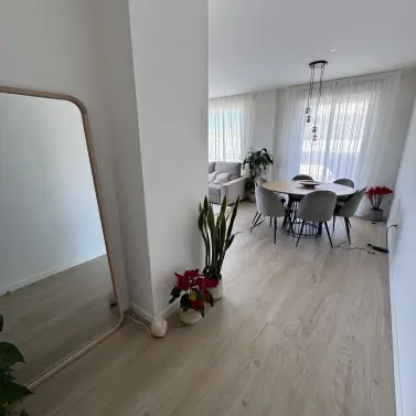 Long-term rent of penthouse in Nueva Andalucía