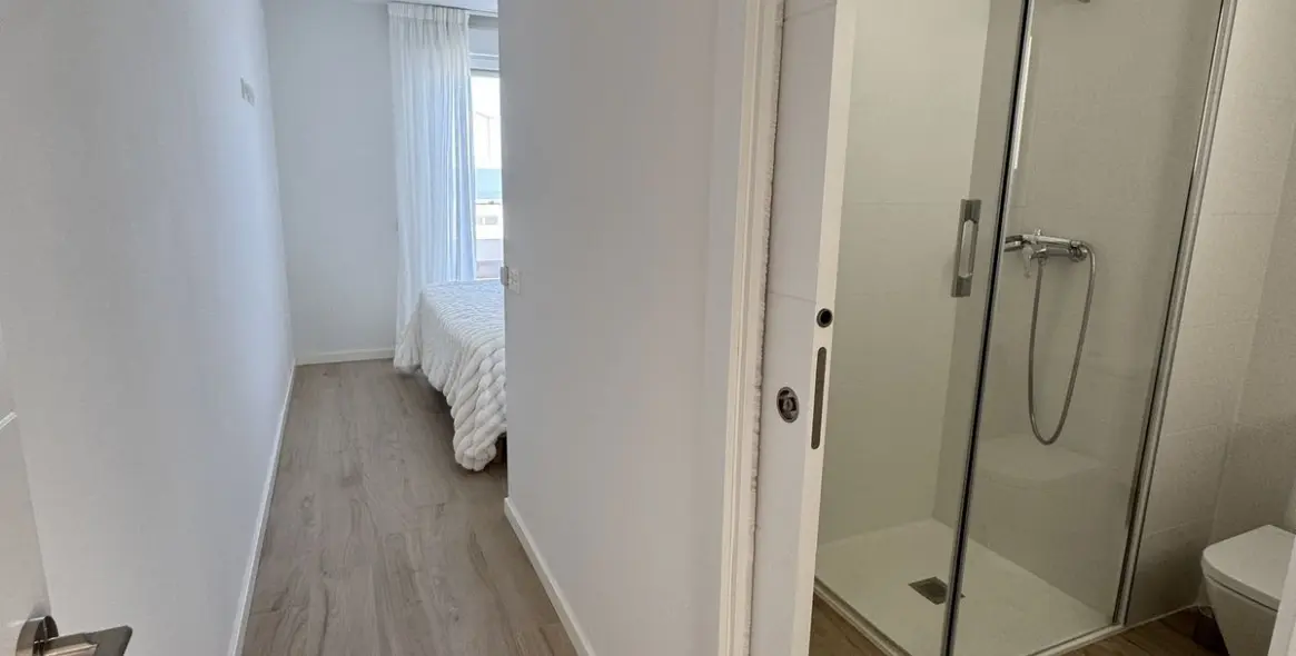 Long-term rent of penthouse in Nueva Andalucía 14