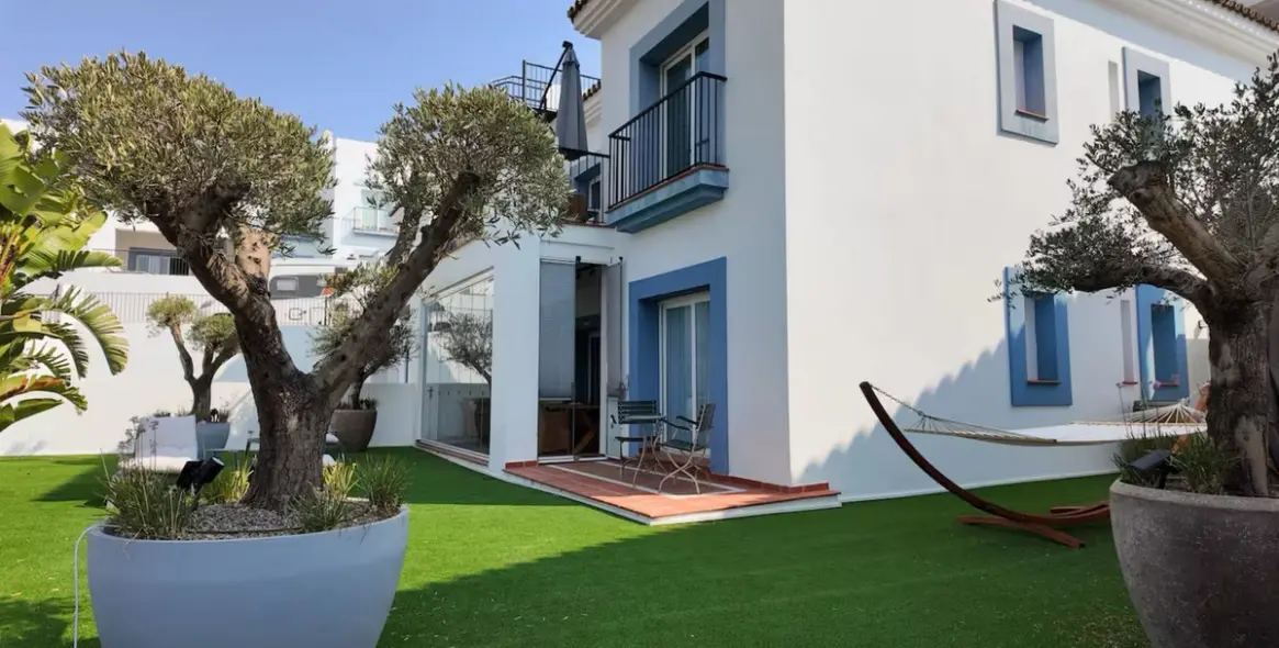 Alquiler a largo plazo de apartamento en planta baja en El Paraiso 19