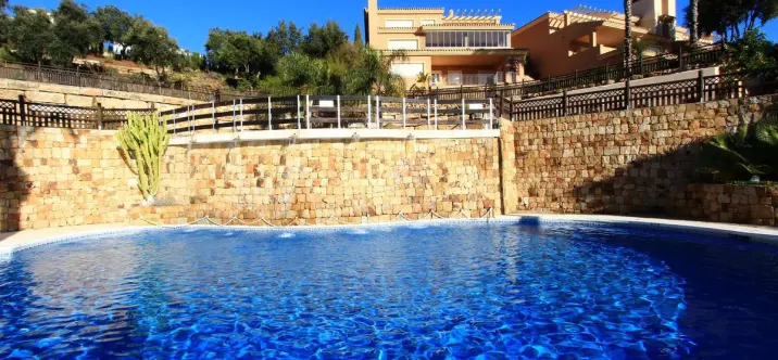 Sale of ground floor apartment in La Mairena 1