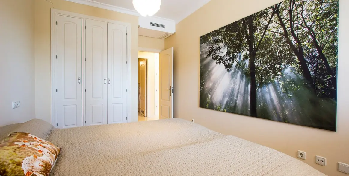 Sale of ground floor apartment in La Mairena 20