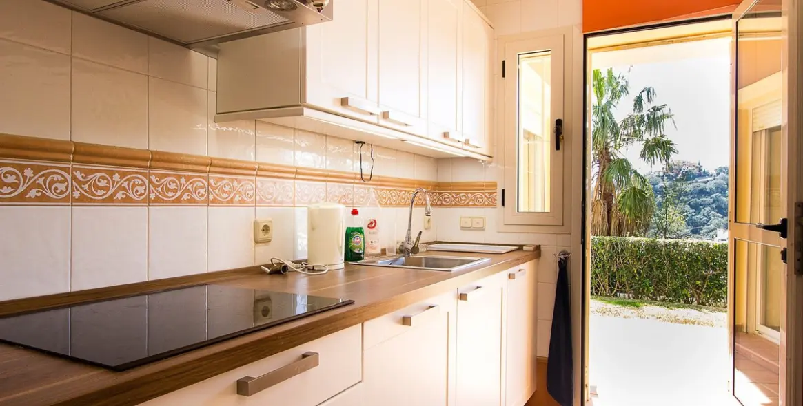 Продажа апартаментов на первом этаже в La Mairena 26