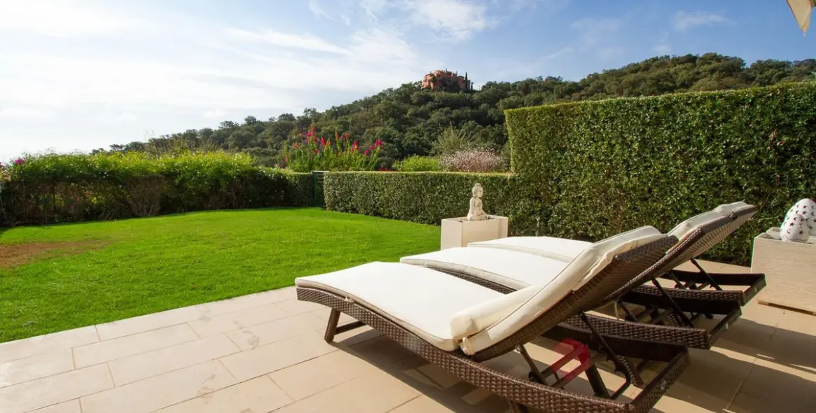 Sale of ground floor apartment in La Mairena 1