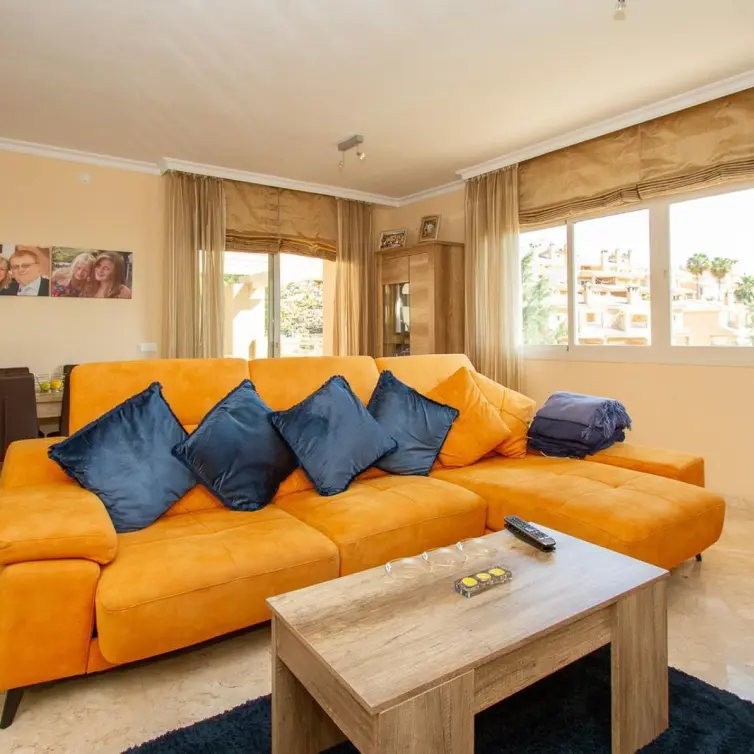 Sale of penthouse in La Mairena