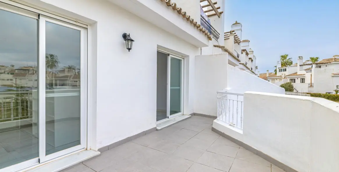 Venta de adosado en Nueva Andalucía 18