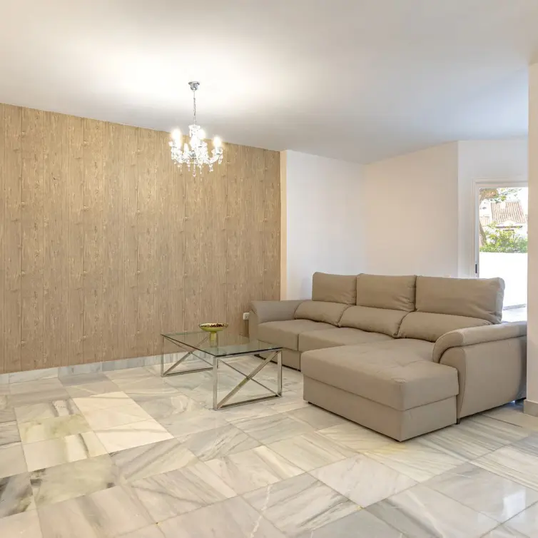 Sale of townhouse in Nueva Andalucía
