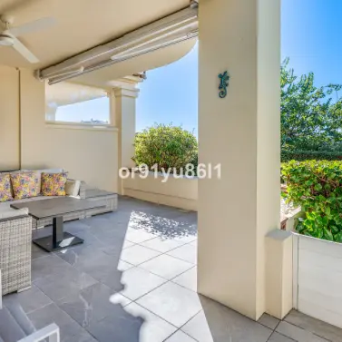 Sale of ground floor apartment in Los Arqueros