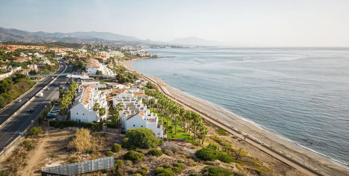 Venta de apartamento en planta baja en Casares Playa 17