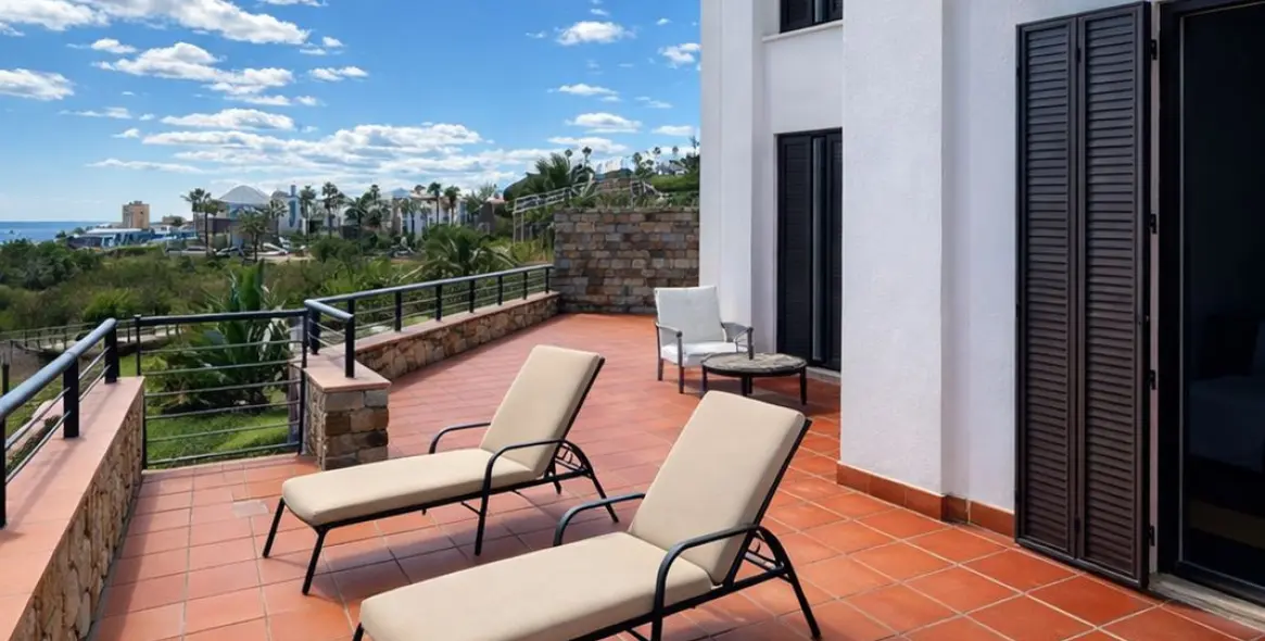 Venta de apartamento en planta baja en Casares Playa 19