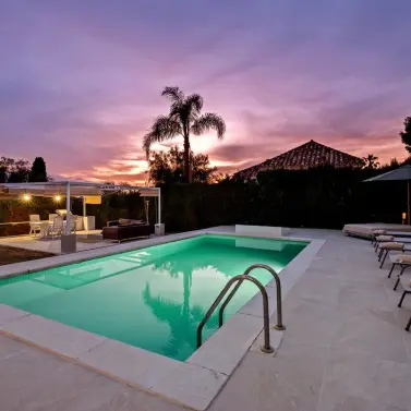 Venta de villa independiente en Marbella