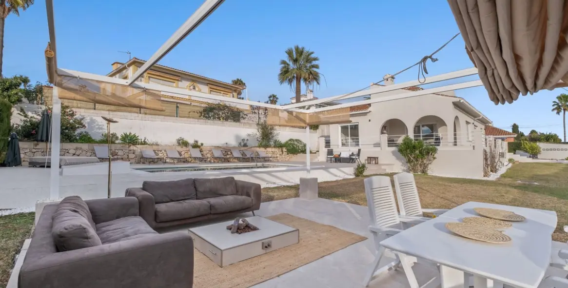 Venta de villa independiente en Marbella 10