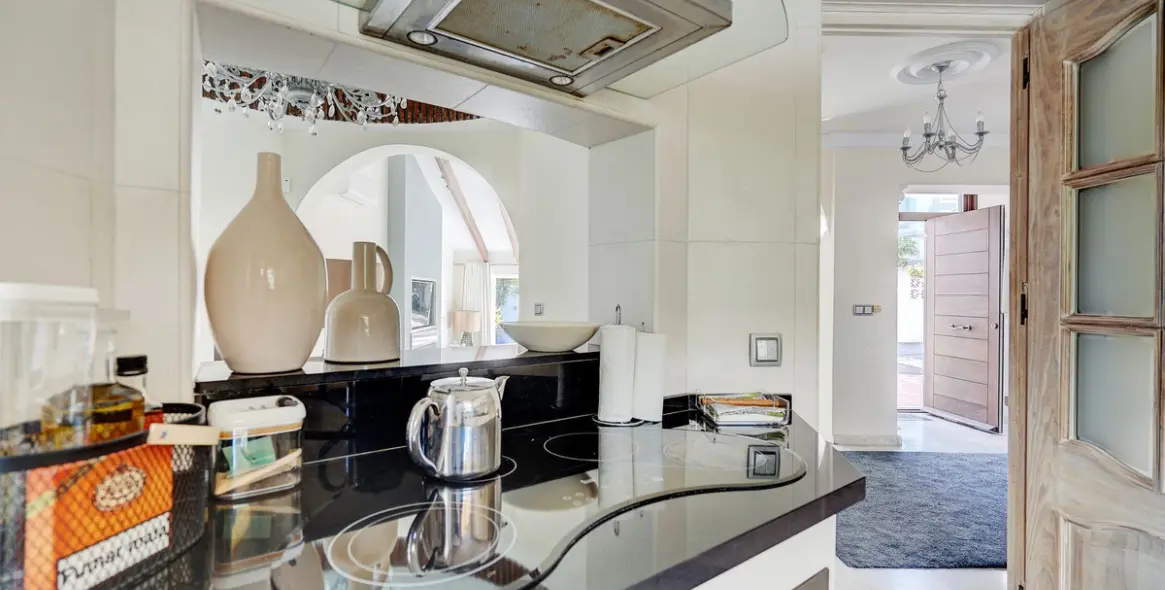 Venta de villa independiente en Calahonda 15