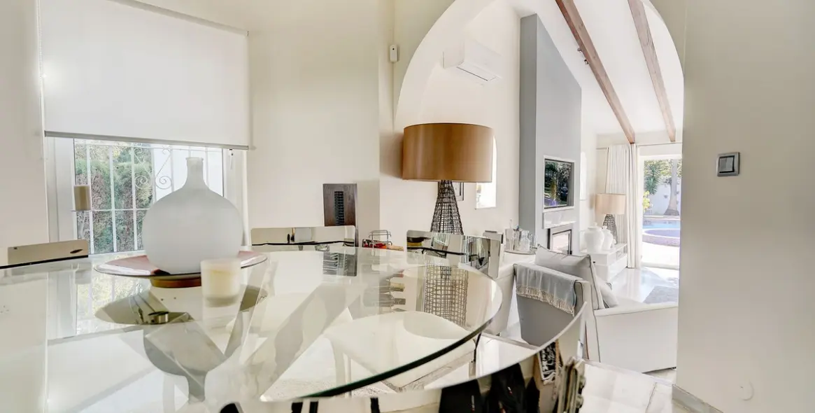 Venta de villa independiente en Calahonda 16