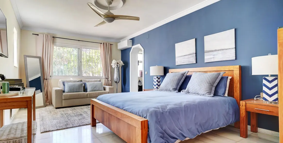 Venta de villa independiente en Calahonda 19