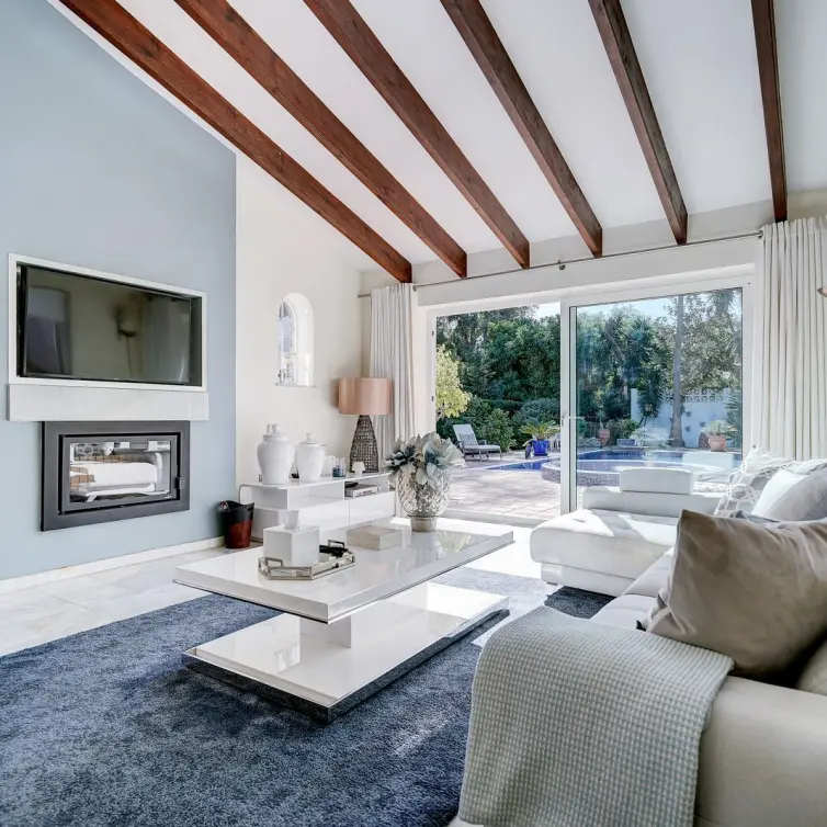 Sale of detached villa in Calahonda