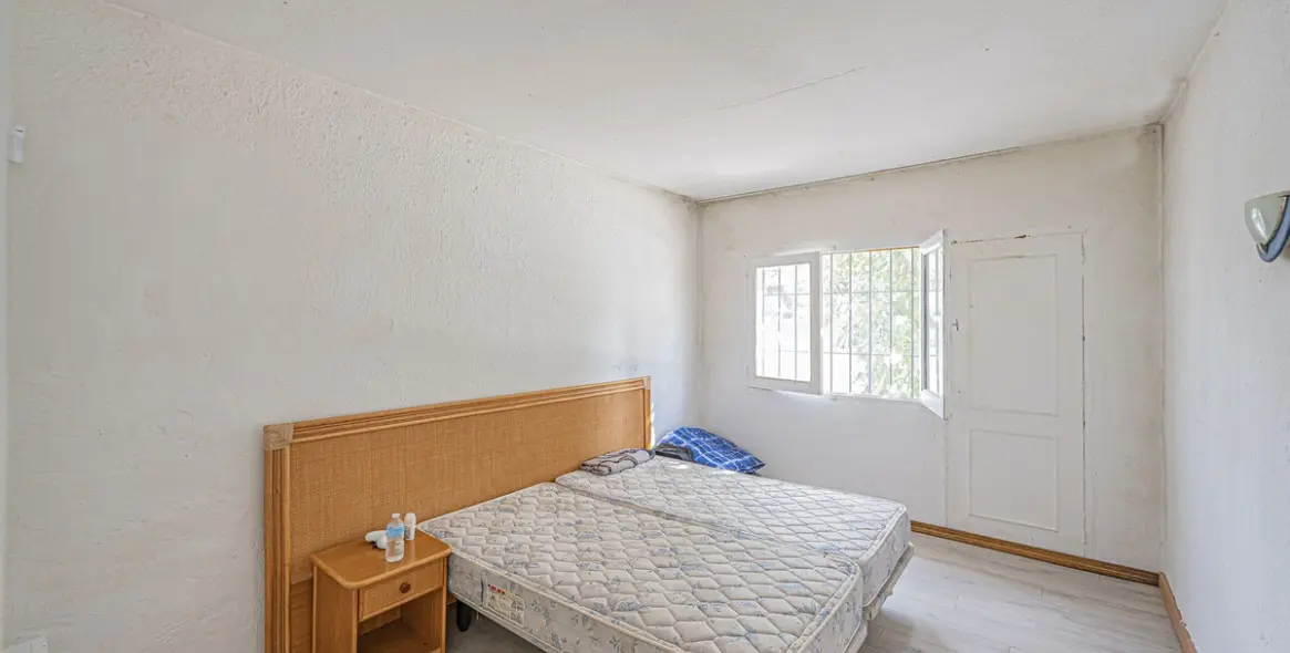 Venta de parcela residencial en Costalita 10