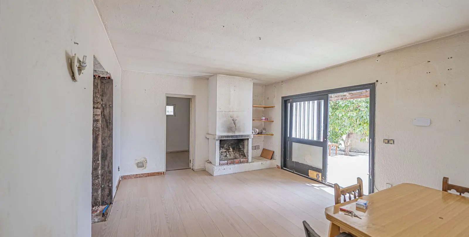Sale of residential plot in Costalita 4